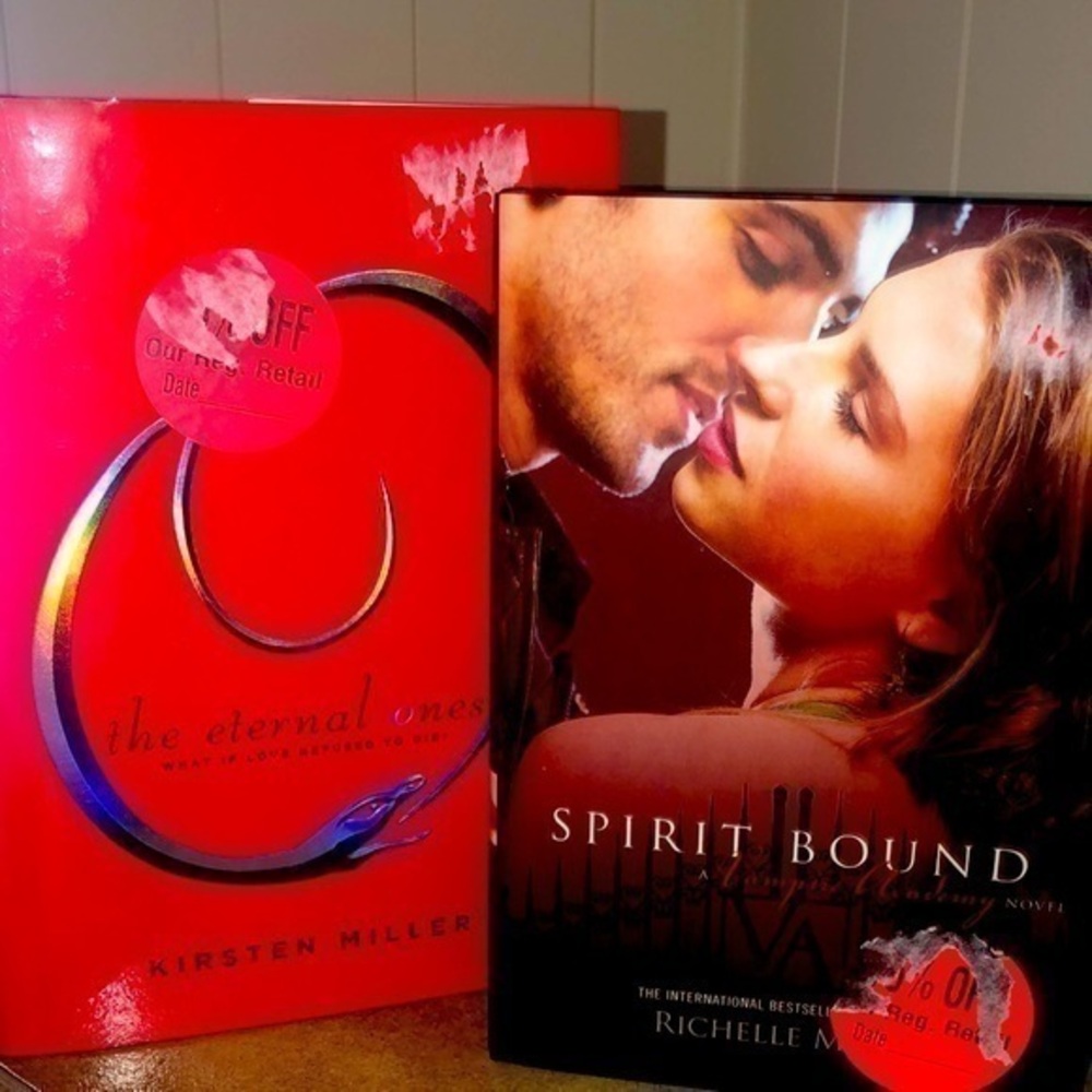 NWT supernatural fiction novels set of 2 hardback books
